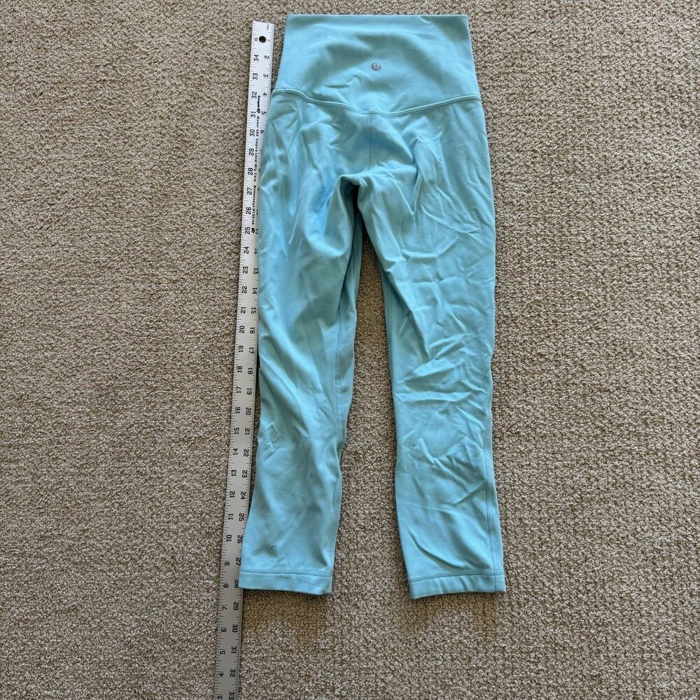 Lululemon Leggings Womens 14 Light Green High Rise Cropped Yoga Slim Stretch
